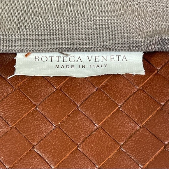 Bottega Veneta Intrecciato Nappa iPad Case - Picture 12 of 15